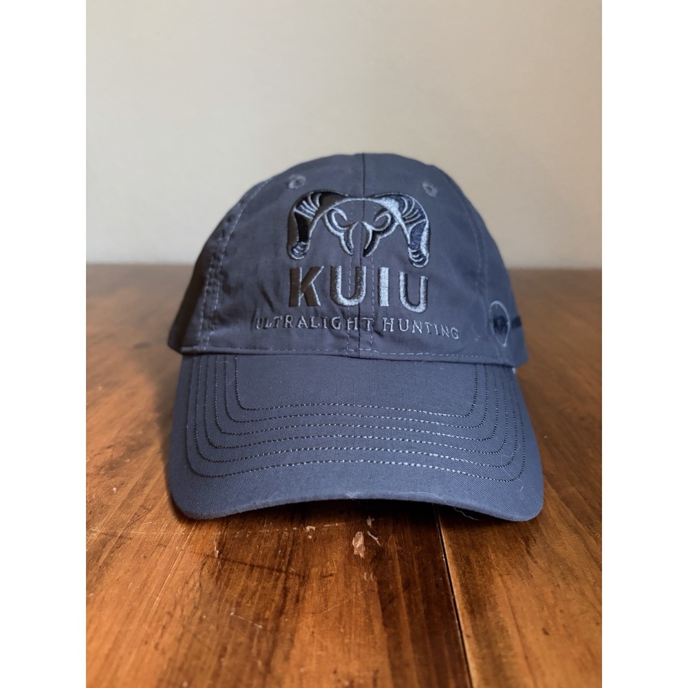 KUIU Ultralight Hunting Inner Circle Hat Gray Adjustable One Size Strapback Cap